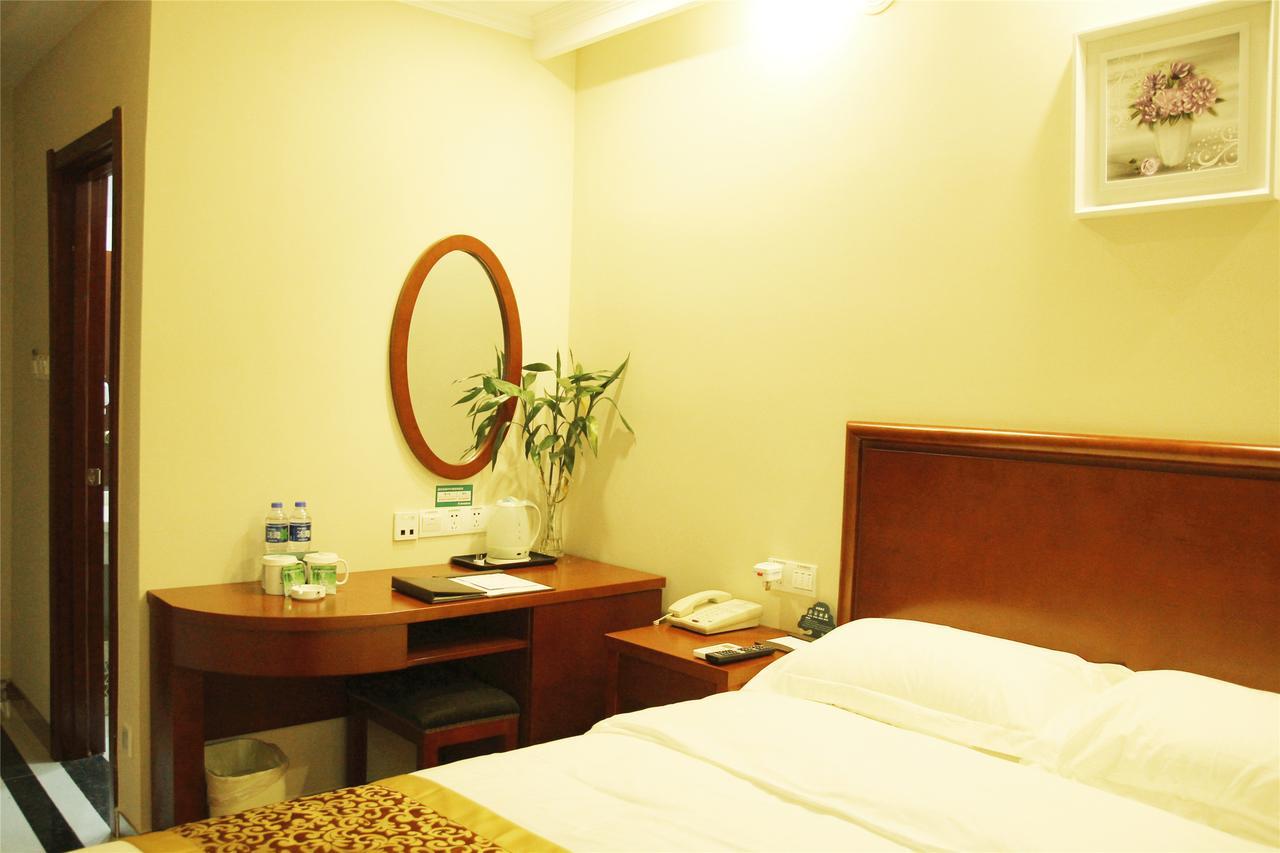 Greentree Inn Anhui Hefei Huizhou Avenue Dazhonglou Express Hotel المظهر الخارجي الصورة
